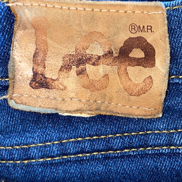 Vintage Lee Denim High Waisted Rise Mom Jeans - Picture 6 of 6